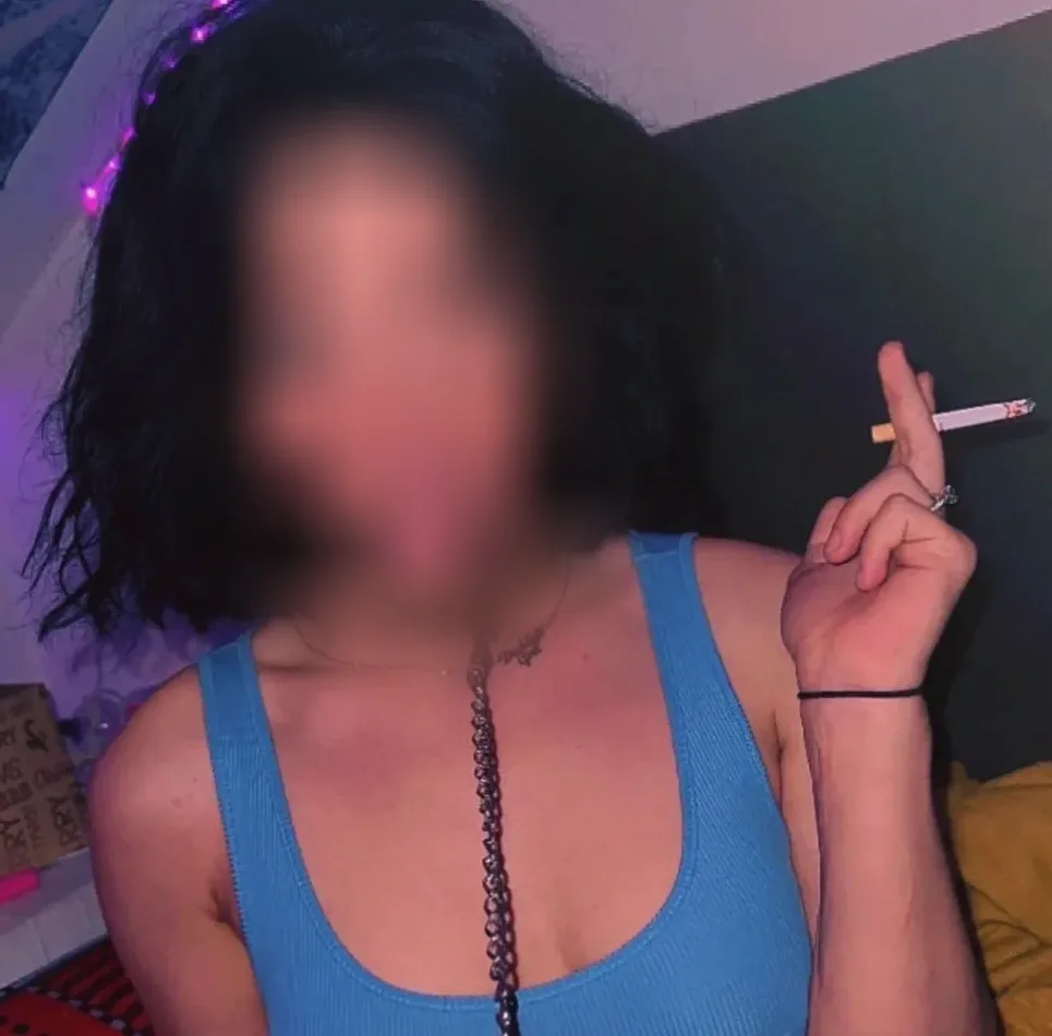 Alessandra, 23 anni