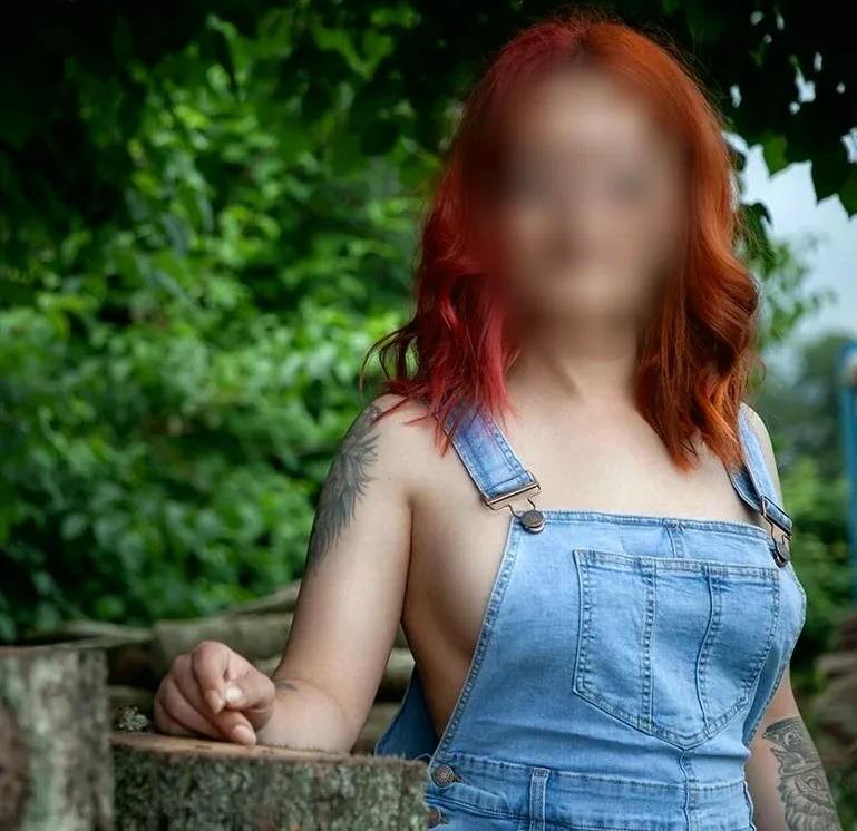Ambra, 33 anni
