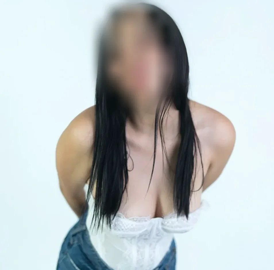 Amina, 23 anni