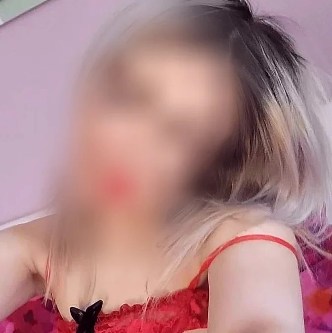 Oksana, 21 anni