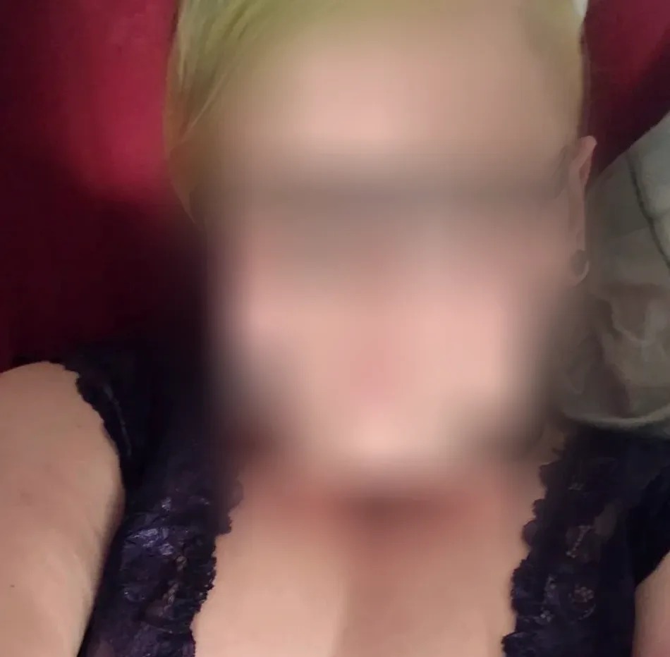 Yasmine, 28 anni